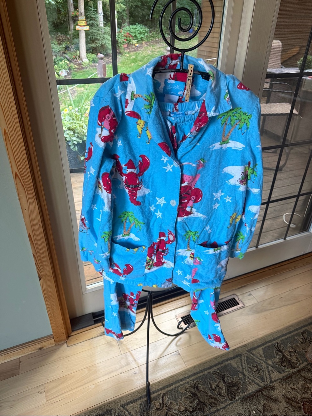 Nick & Nora Bright Blue Holiday Santa Lobster. Claws Flannel 2 piece Sz M Pajama